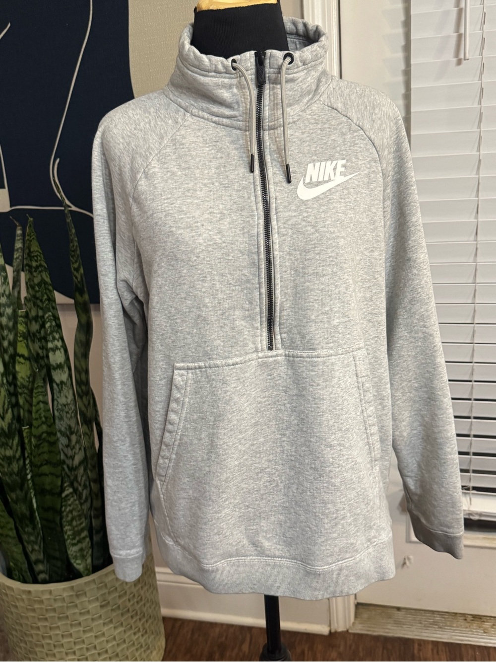 Nike Light Gray Zip-Front Men’s Sweatshirt